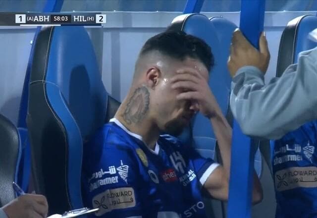 Michael deixa campo chorando e pode não enfrentar o Flamengo no Mundial
