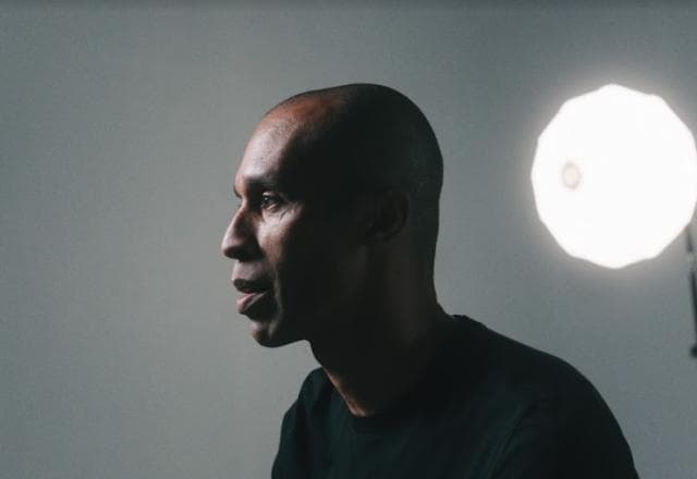 Miranda se aposenta aos 38 anos: "Muito obrigado, futebol!"