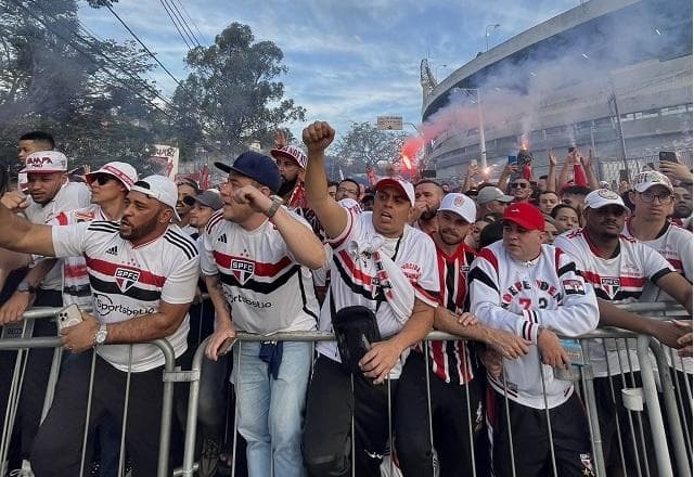 "O Morumbi te mata": São Paulo revive lema para bater rivais em mata-mata