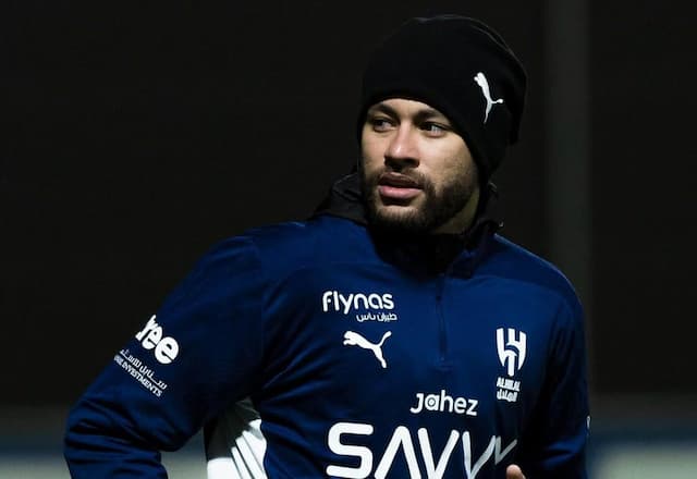 Neymar faz acordo verbal e retorno ao Santos é "iminente", diz jornalista