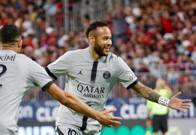 Artilheiro e garçom, Neymar faz início de temporada empolgante no PSG