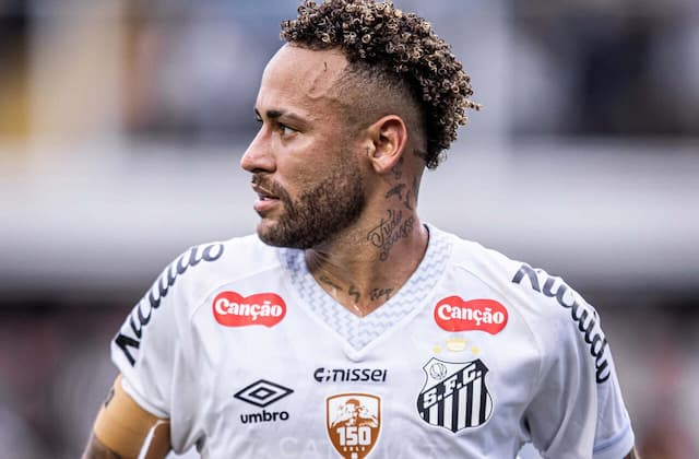 Neymar passa por cirurgia no joelho; veja tempo de recuperação