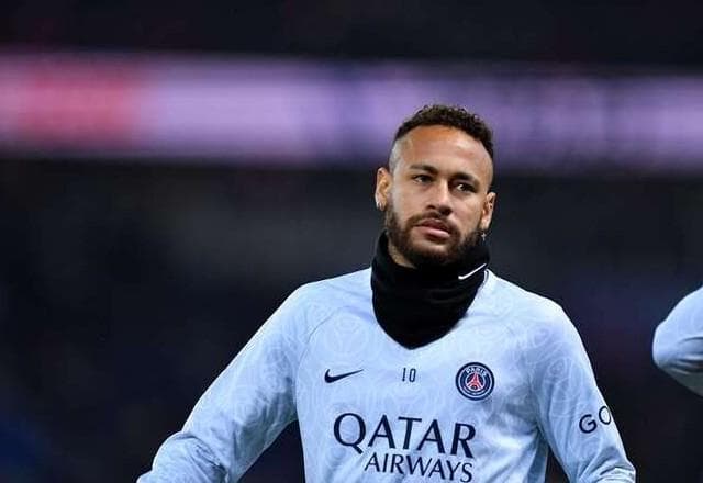 Jornal: Manchester United inicia tratativas para contratar Neymar