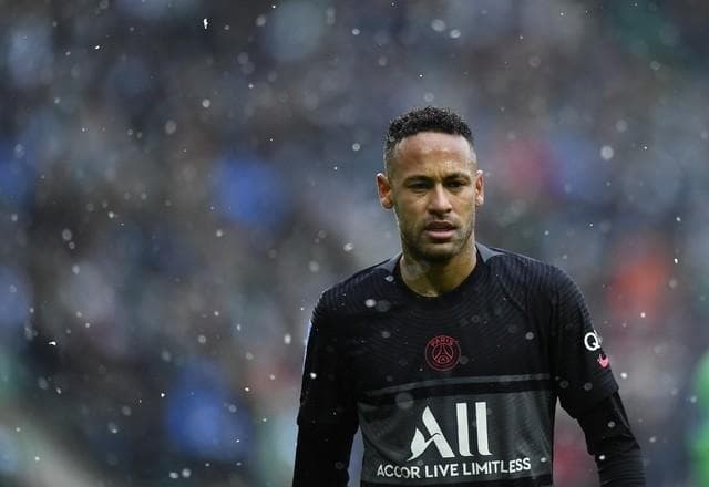 Neymar vai a júri na Espanha um mês antes da Copa do Mundo, revela jornal