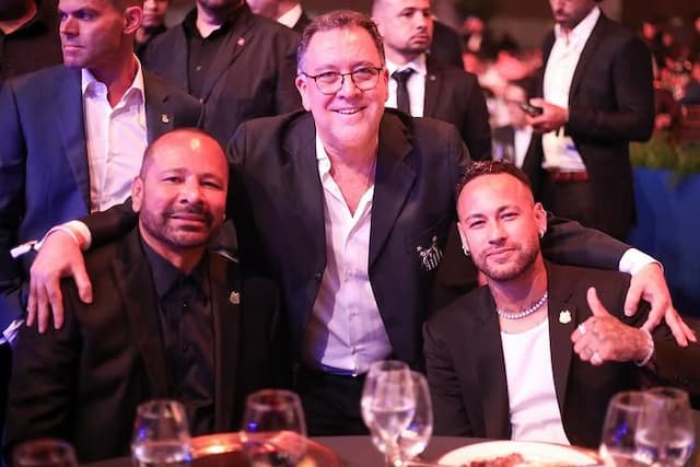 Pai de Neymar vai a Miami se reunir com times e definir destino do craque: "Europeus interessados"