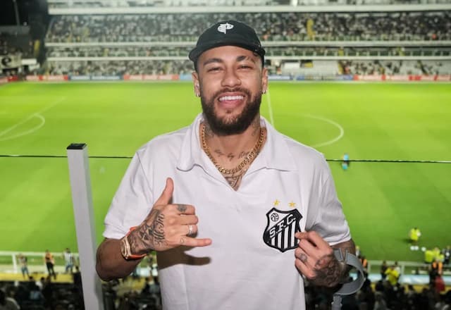 Presidente do Santos abre o jogo sobre possível retorno de Neymar