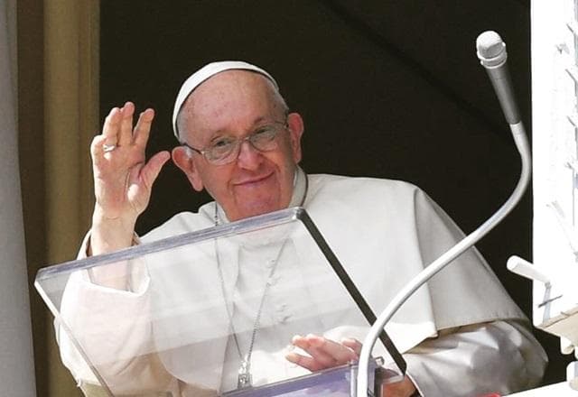 Messi ou Maradona? Papa Francisco prefere Pelé: "Grande cavalheiro"