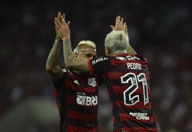 Veja os gols de Flamengo 2 x 1 Vélez Sarsfield pela semifinal da Libertadores