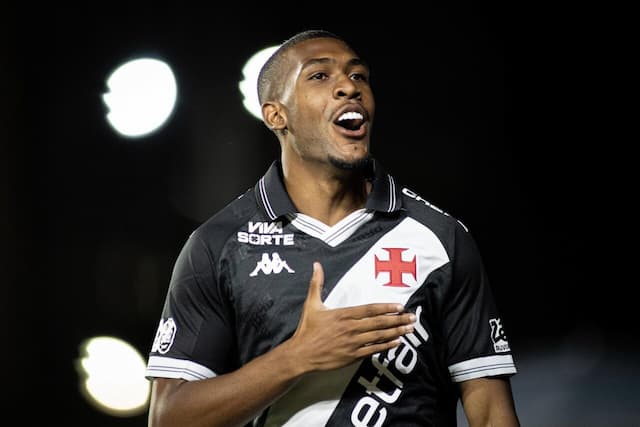 Rayan vê goleada como virada de chave do Vasco na reta final