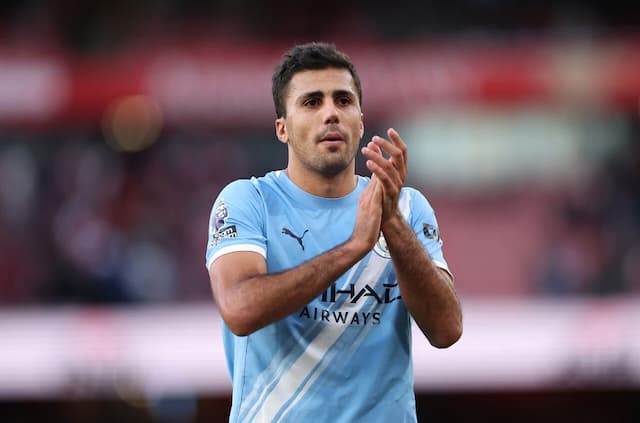 Guardiola explica dificuldade de Rodri, do City: "Não está pronto"