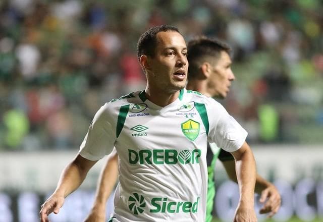 Corinthians reencontra grupo de ex-atletas em duelo com o Cuiabá