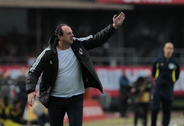 Cai o tabu? Rogério Ceni tem nove derrotas em nove jogos contra o Flamengo