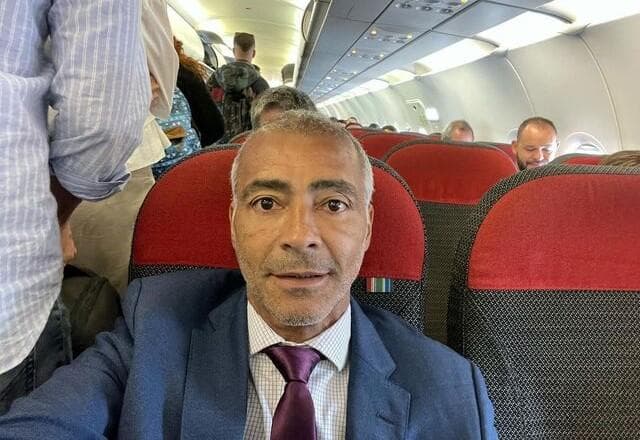 Romário esquece passado e manda recado para Pelé: "O mundo está rezando por você"
