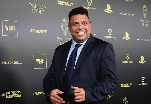 Ronaldo vê SAF como única saída para o Corinthians: "Arrumo o dinheiro e embarco"