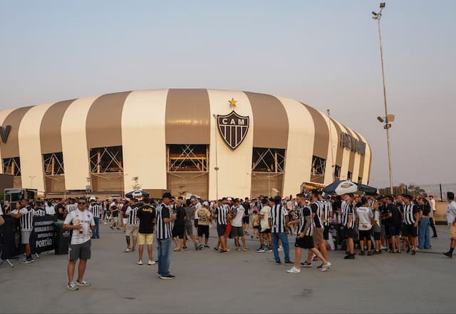Atlético-MG critica ações de Corinthians e Vasco no STJD