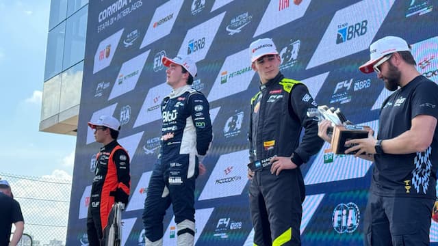 Pietro Mesquita vence na abertura da F4 em Interlagos