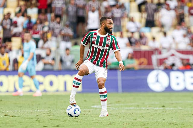 Samuel Xavier elogia primeiros dias de Zubeldía: "Chegou com muita intensidade"