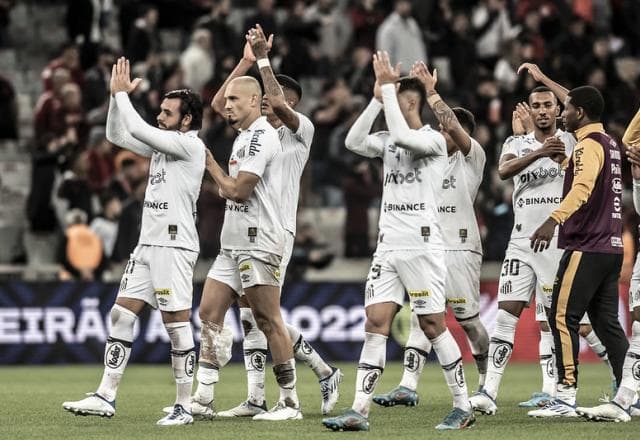 Santos x Inter: onde assistir, prováveis escalações e desfalques