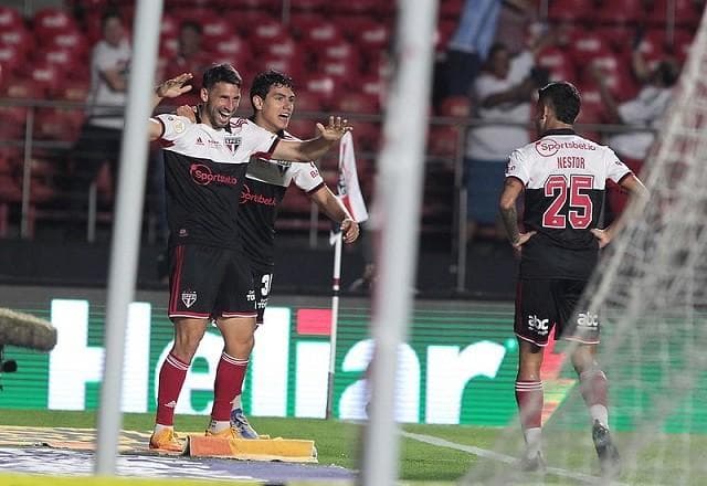 Reta final do Brasileirão tem briga acirrada por vagas na Libertadores