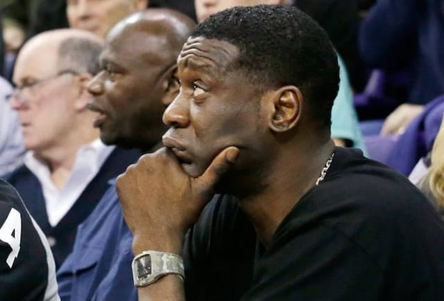 Ídolo da NBA admite ter atirado em dois homens e pode ser condenado a 10 anos de prisão