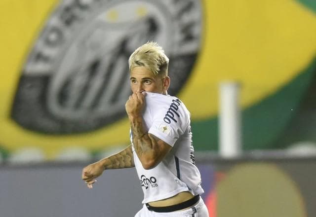 Santos encaminha contratação do venezuelano Soteldo