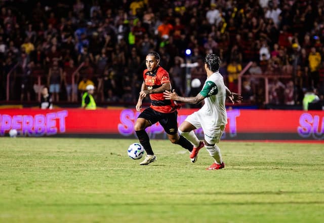 Sport protesta contra arbitragem após derrota polêmica para o Palmeiras