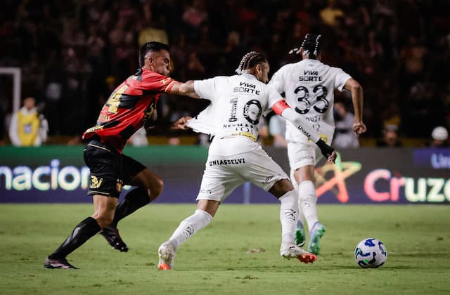 Com um a menos, Santos arranca empate do Sport e deixa o Z4 do Brasileirão