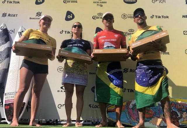 Surfe: Filipe Toledo tira nota 10 e é tetra na etapa do Rio de Janeiro