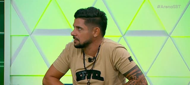 "O Brasileirão é difícil, o Pogba não vai vir com essa classe toda", analisa Cicinho