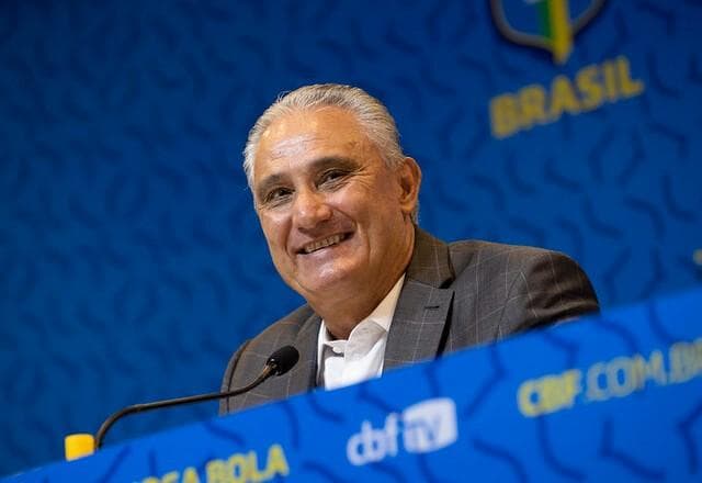 Tite convoca seleção brasileira e chama volante Danilo para amistosos de junho
