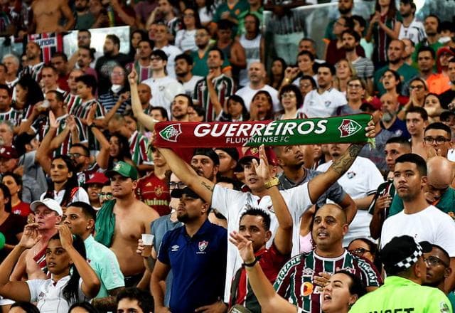 Perto da aposentadoria, Fred se emociona com título pelo Fluminense