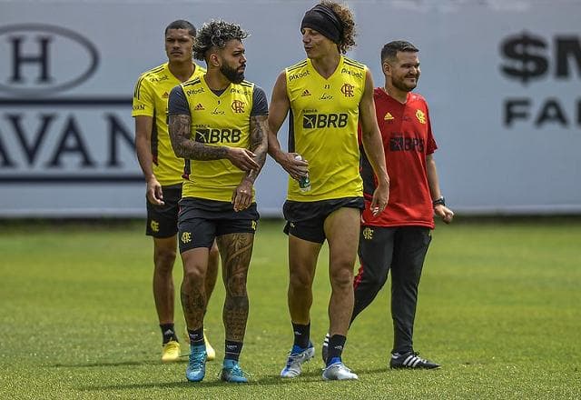 Fortaleza x Flamengo: onde assistir, escalações e desfalques