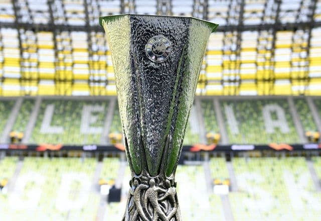 Timaços em campo! Veja datas e duelos das semifinais da Europa League
