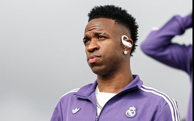 "Vini Jr virou um problema para o Real Madrid", afirma jornalista espanhol