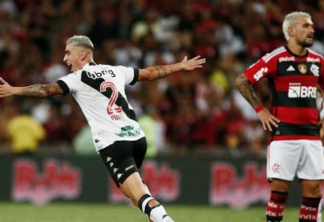 Vasco vence Flamengo no Maracanã e volta ao G4 do Campeonato Carioca