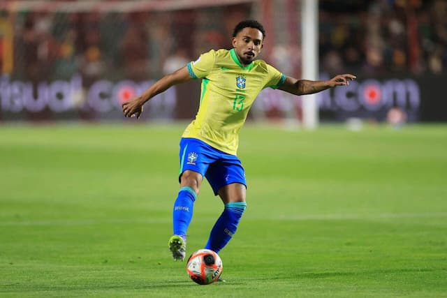 Vitinho é convocado para seleção após corte de Vanderson