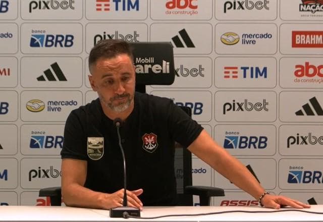 Vítor Pereira explica derrota do Flamengo: "Não podemos controlar tudo no futebol"