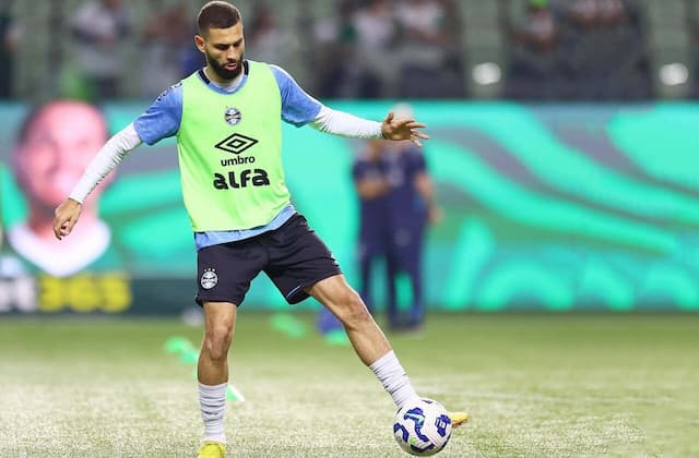 Após revés, Wagner Leonardo cita cobranças no Grêmio: "Podemos entregar mais"