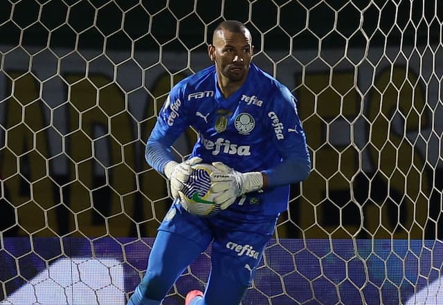"Vitória muito difícil", avalia Weverton sobre jogo do Palmeiras contra Galo