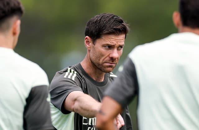 Elenco do Real Madrid é pego de surpresa com saída de Xabi Alonso