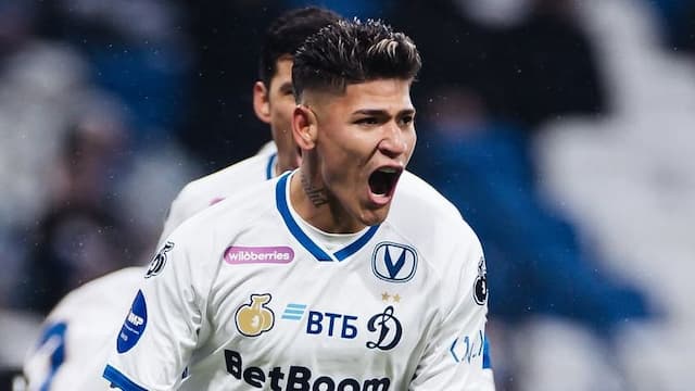 Flamengo chega a acordo com o Dínamo por Carrascal