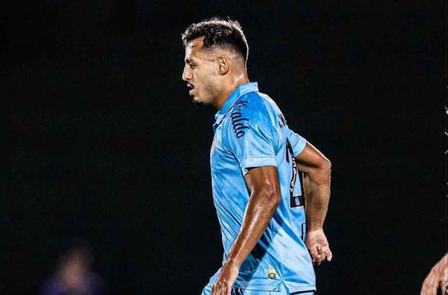 Santos leva gol no último lance e só empata com o Guarani fora