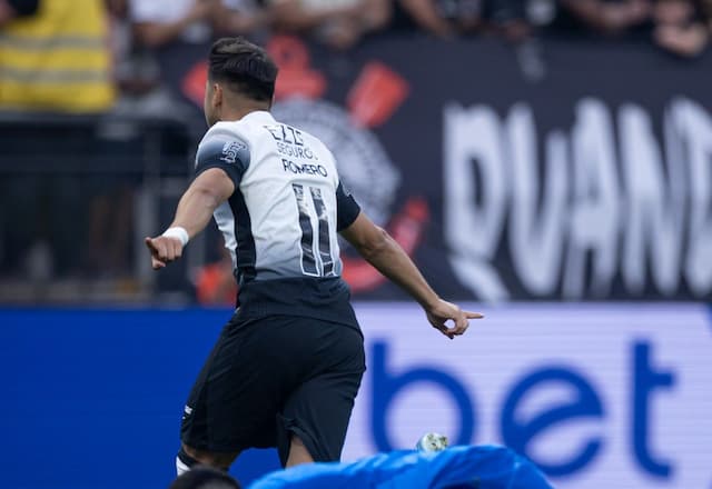 Com gol nos acréscimos, Corinthians bate Juventude e avança na Copa do Brasil