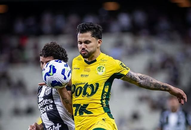 Mirassol vence o Ceará no Castelão e encosta no G6