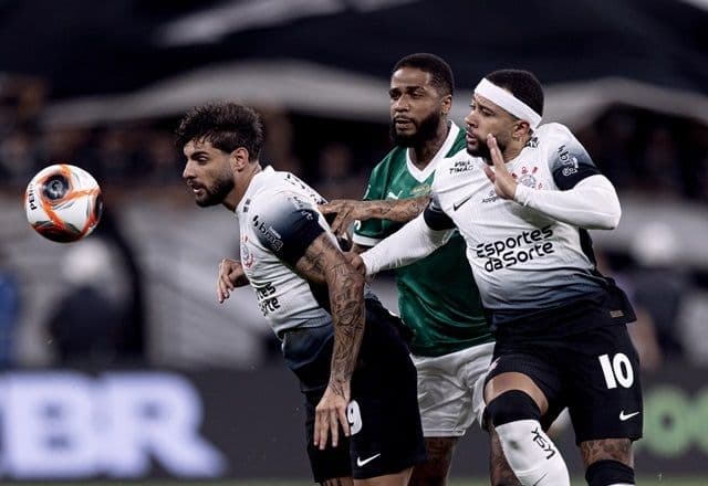 Corinthians perde dois mandos e é multado em R$ 220 mil por confusão na final do Paulistão