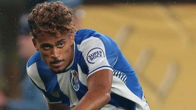 Botafogo faz proposta de R$ 65 milhões por atacante do Porto, diz jornal