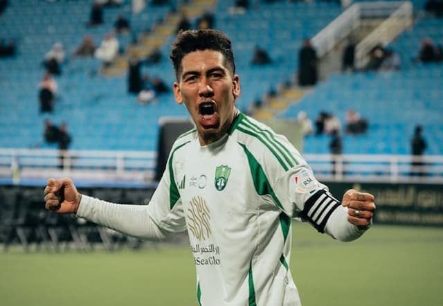 Flamengo analisa Roberto Firmino como possível reforço