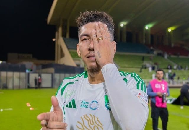 Flamengo mantém Roberto Firmino na mira para reforçar ataque em 2025