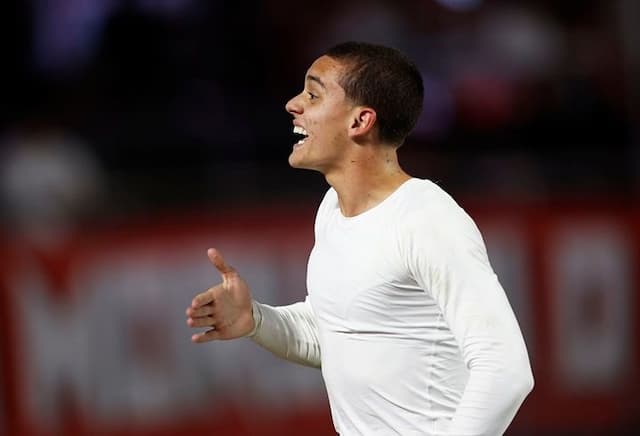 Lucca se torna o jogador mais jovem a marcar gol pelo São Paulo na Libertadores
