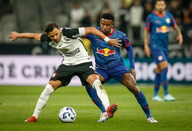 Corinthians sofre gol no último minuto e é derrotado pelo Red Bull Bragantino